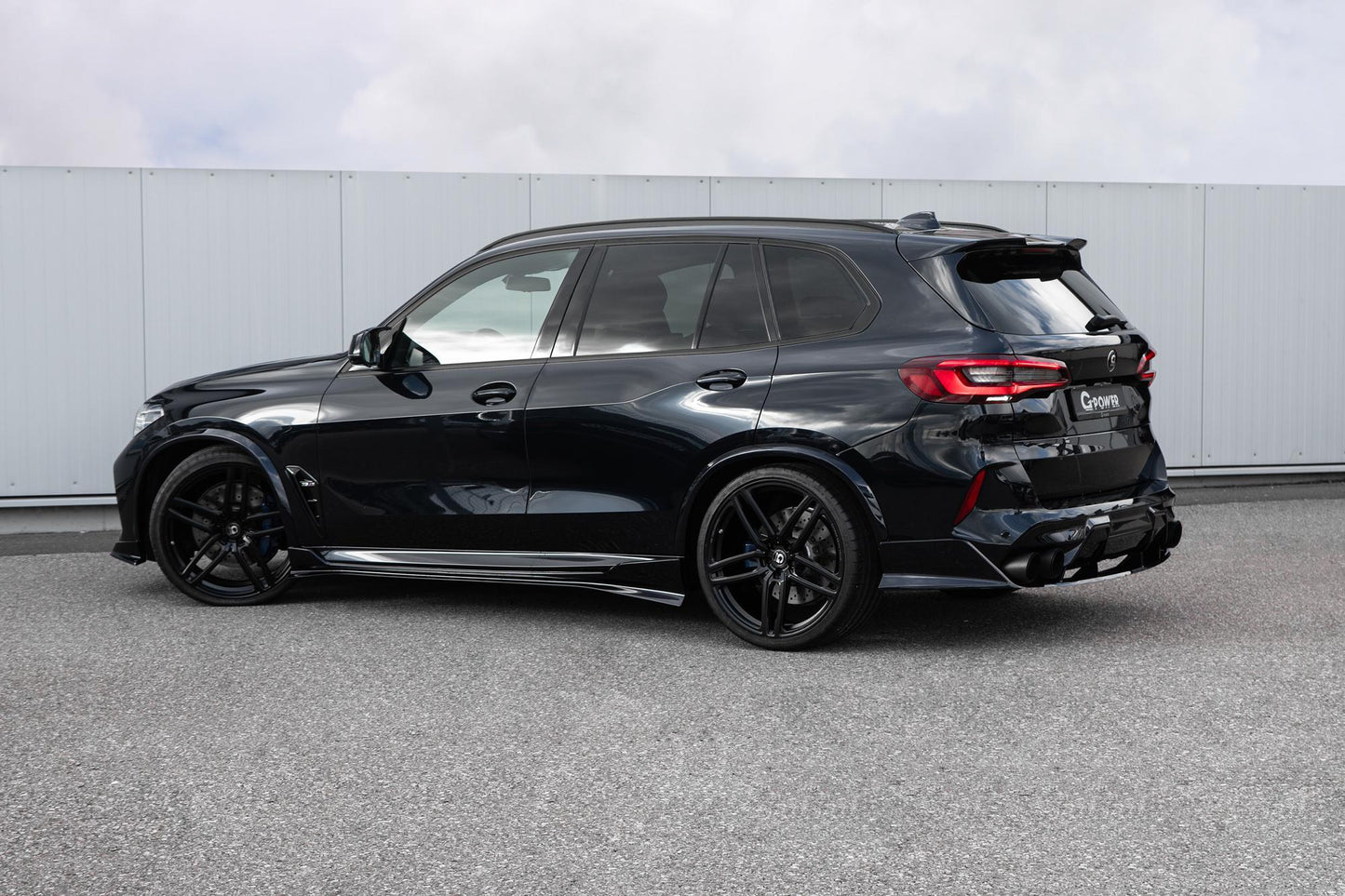 Typhoon S Carbon Aerodynamic Kit - X5 M F95